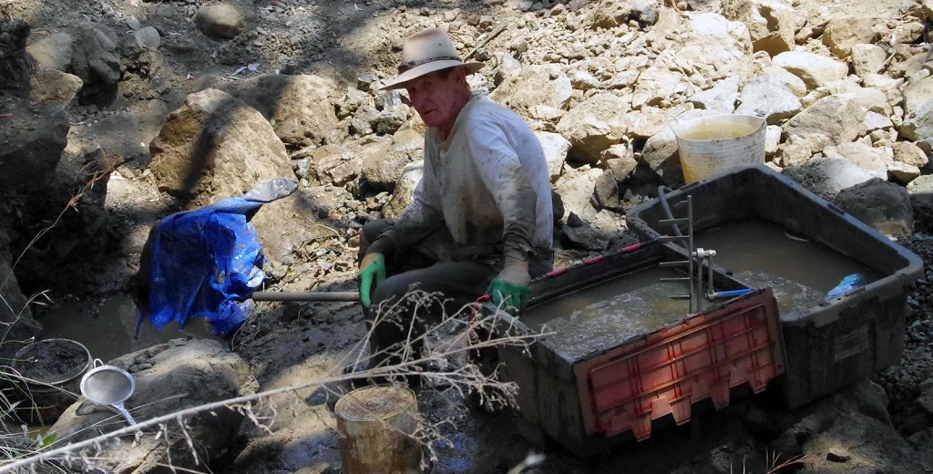 Three Creeks Goldmine | 5890 Upper Bingara Rd, Upper Bingara NSW 2404, Australia | Phone: (02) 6783 2224