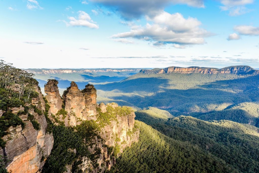Xuan Australia Travel | 5 Avonlea St, Canley Heights NSW 2166, Australia | Phone: 0416 385 789