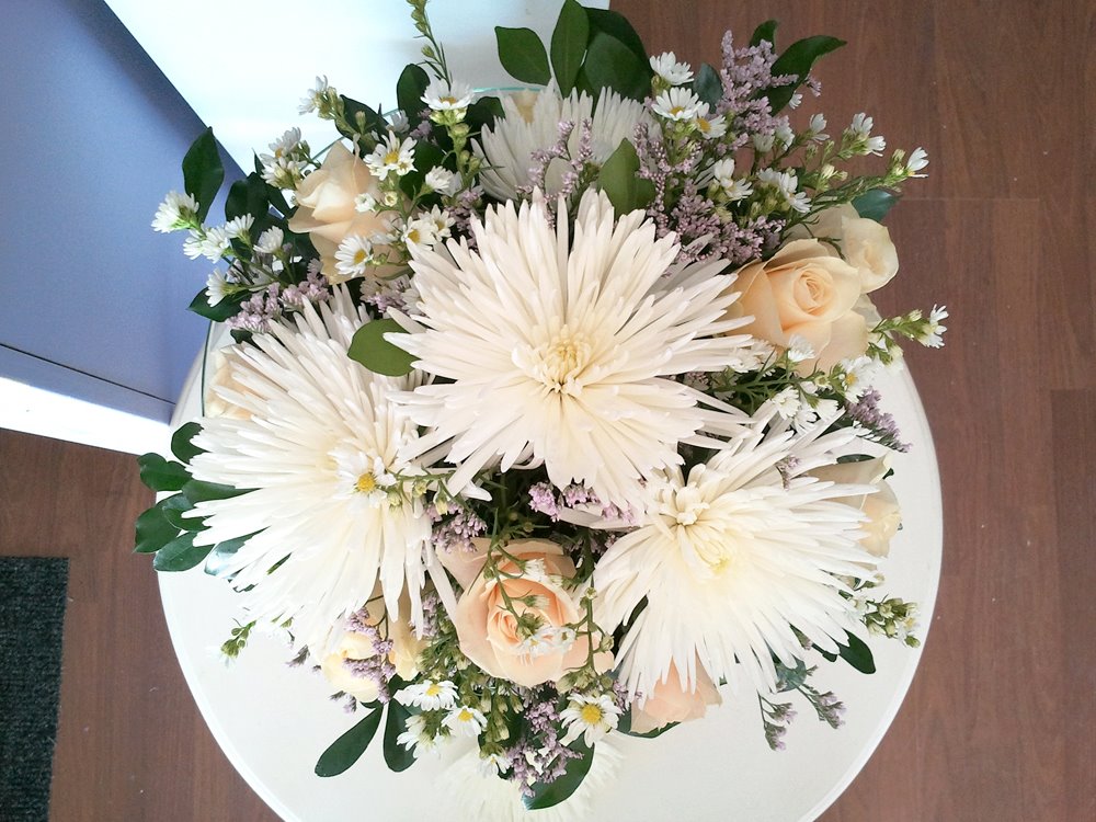 Safaris Florist Giftshop | 9/106 Alexander Dr, Highland Park QLD 4211, Australia | Phone: (07) 5574 9827