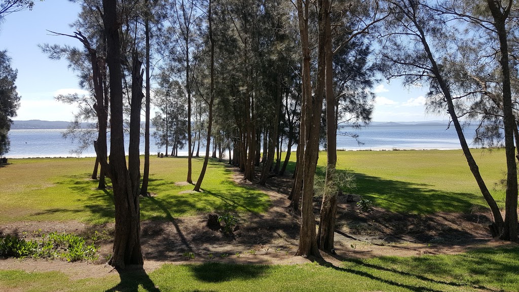 Picnic Point Reserve | 55 Lakeside Parade, The Entrance NSW 2261, Australia