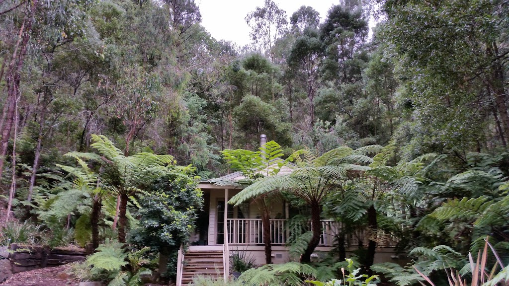 Ferngully Lodge | lodging | 269 Myers Creek Rd, Healesville VIC 3777, Australia | 0359624232 OR +61 3 5962 4232