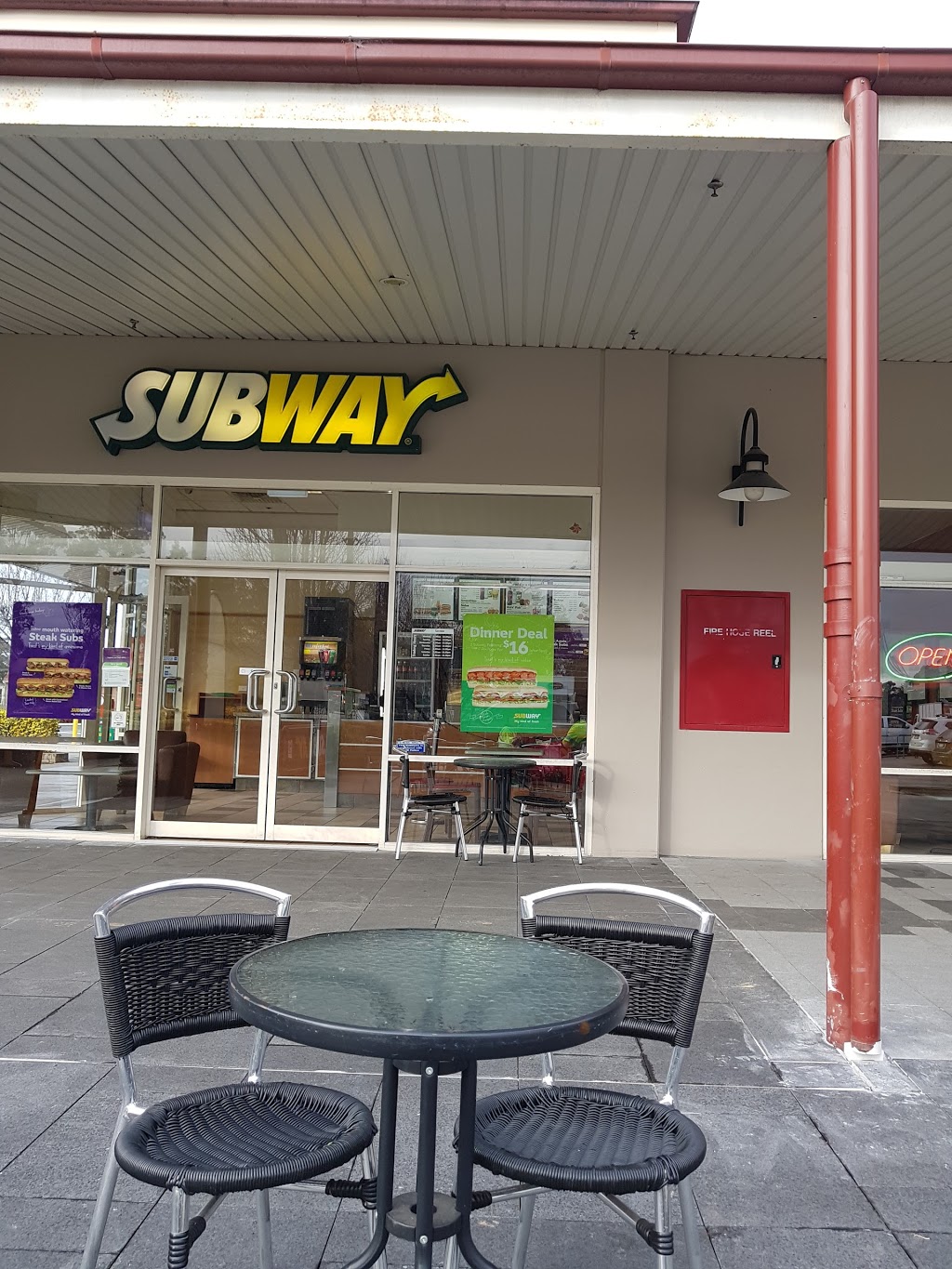 Subway® Restaurant | restaurant | Shps 5 and 6, Tahmoor Town Centre Cnr Rememberence Dr and Thirlmere St, Tahmoor NSW 2573, Australia | 0246830075 OR +61 2 4683 0075