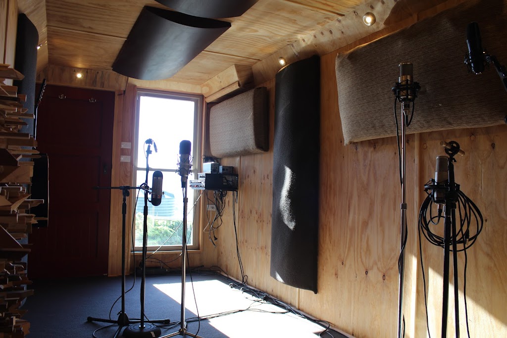 Elephant Ears Recording Studio | 19 Roches Beach Rd, Roches Beach TAS 7170, Australia | Phone: 0429 655 888