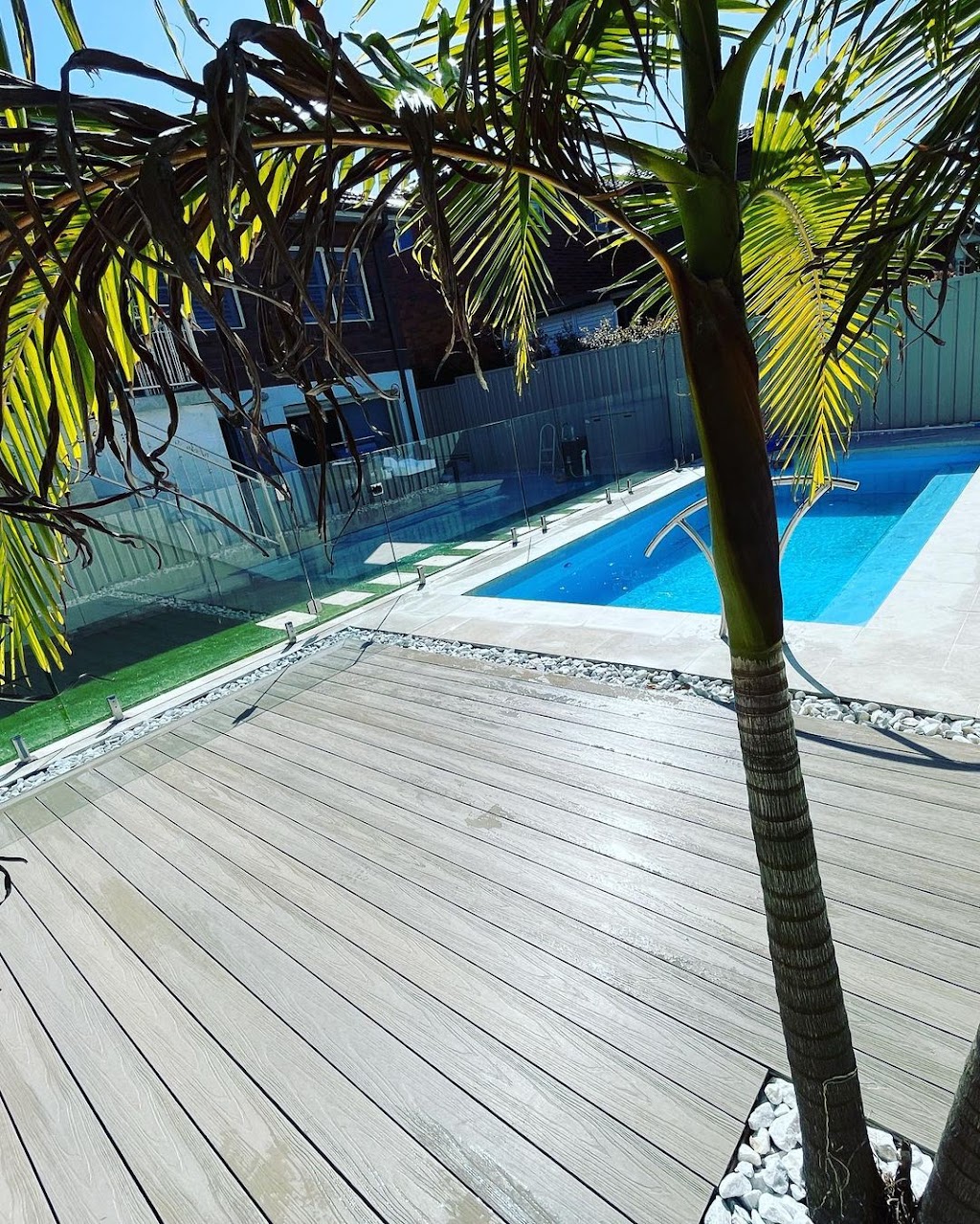 Living Green Outdoors | 8A Tern Pl, Hinchinbrook NSW 2168, Australia | Phone: 0452 502 852