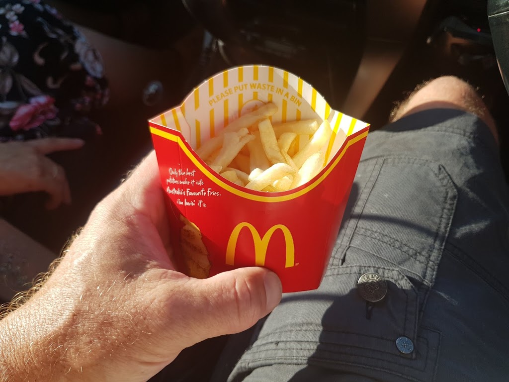 McDonalds Moe | meal takeaway | Cnr Princes Highway & Lloyd Street, Moe VIC 3825, Australia | 0351261274 OR +61 3 5126 1274