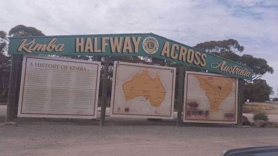 Halfway Across Australia Sign | Kimba SA 5641, Australia | Phone: (08) 8627 2026