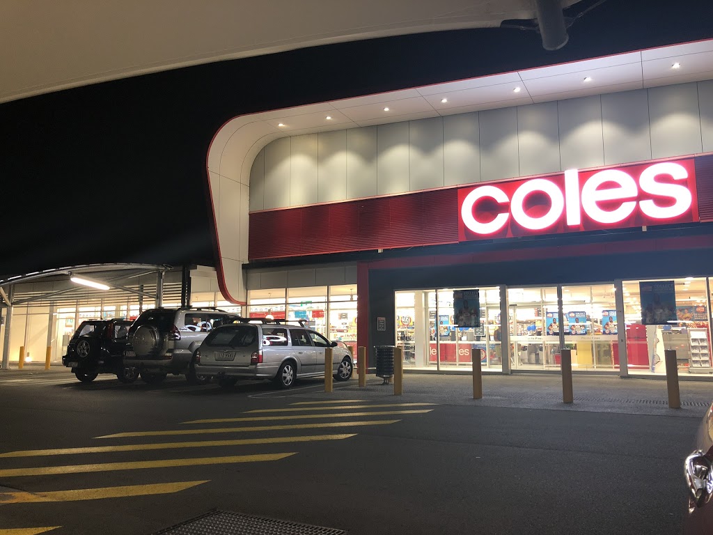 Coles Pacific Pines | supermarket | 2 Norris St, Pacific Pines QLD 4211, Australia | 0756441300 OR +61 7 5644 1300