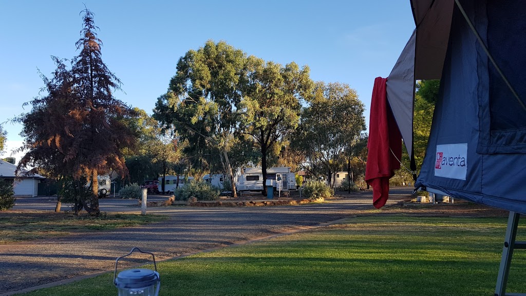 Ace Caravan Park | Corner Newell & Mid Western Highways, West Wyalong NSW 2671, Australia | Phone: (02) 6972 3061