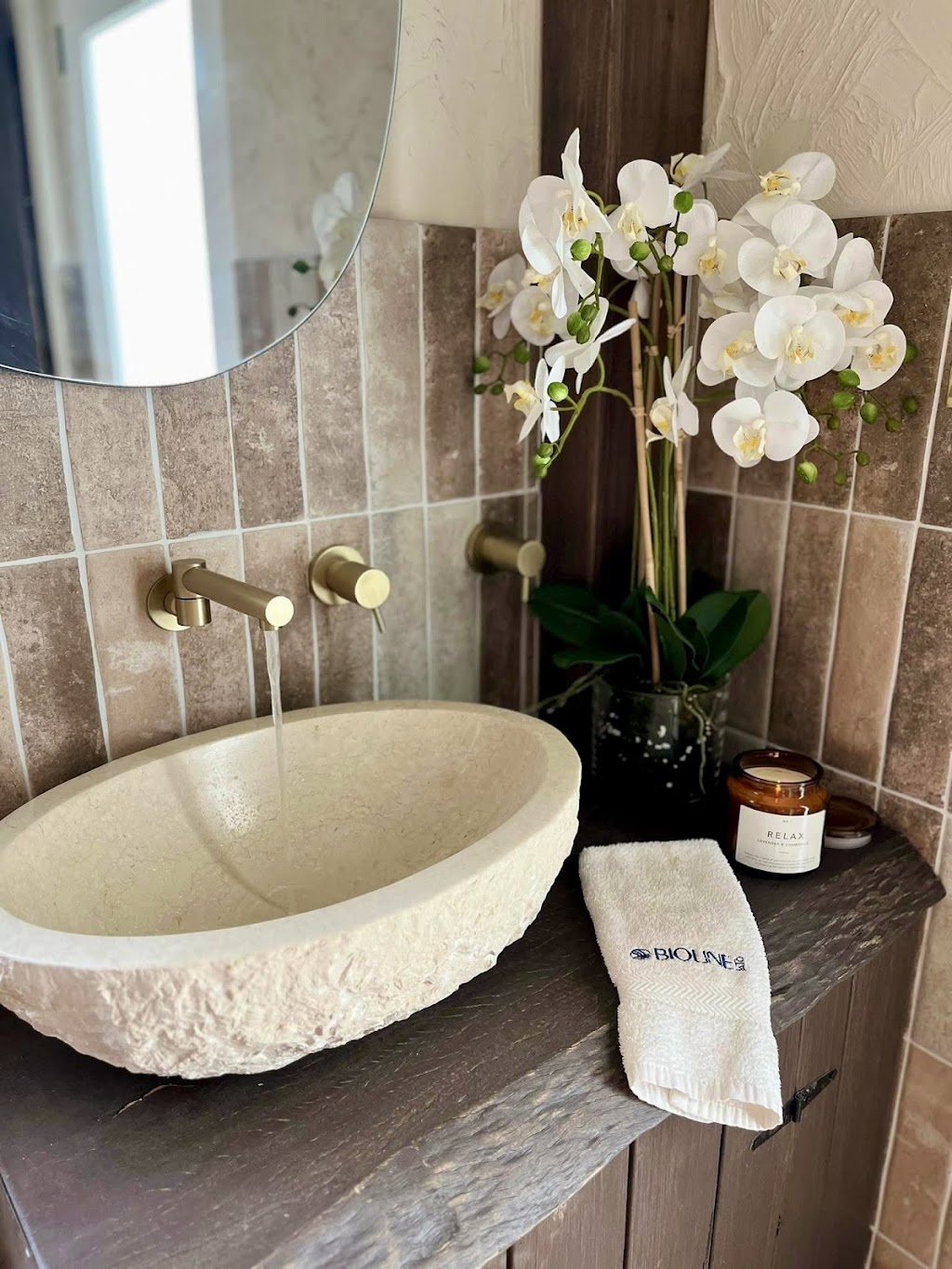 High Maintenance Heaven | 96 Old Hume Hwy, Yerrinbool NSW 2575, Australia | Phone: 0448 016 714