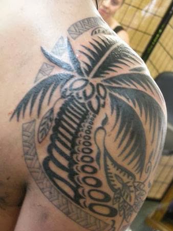 Free Spirit Tattoo | 10 The Vista, Surfside NSW 2536, Australia | Phone: (02) 4472 3568