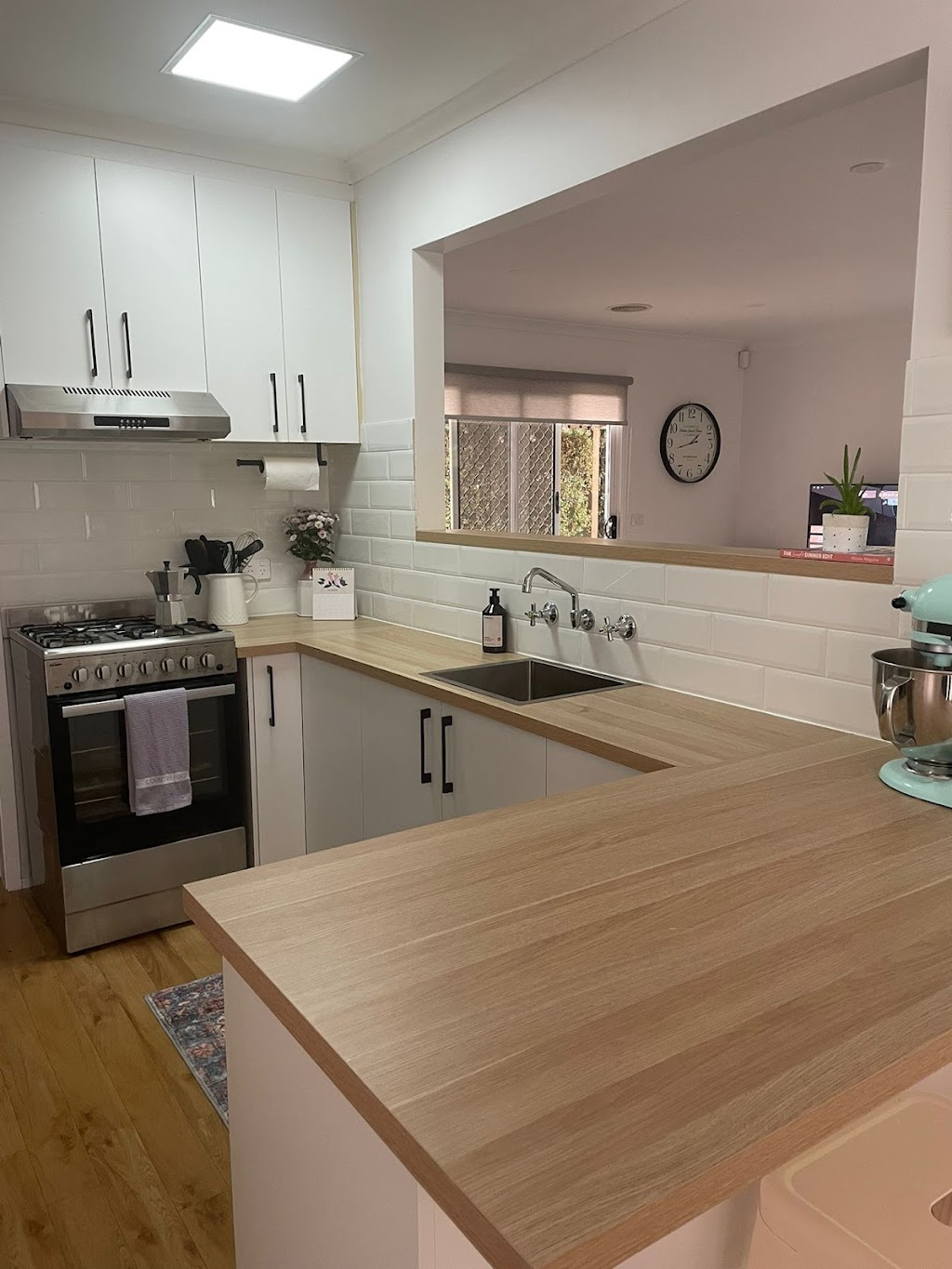 Dream Doors Kitchens Ballarat | 12 Tuppen Dr, Sebastopol VIC 3356, Australia | Phone: 1800 373 263