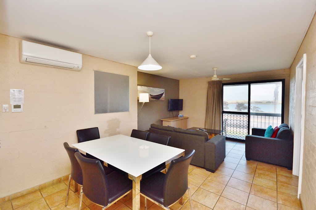 Riverview Holiday Apartment 23 - Kalbarri WA | Unit 23/156 Grey St, Kalbarri WA 6536, Australia | Phone: (08) 9937 0400