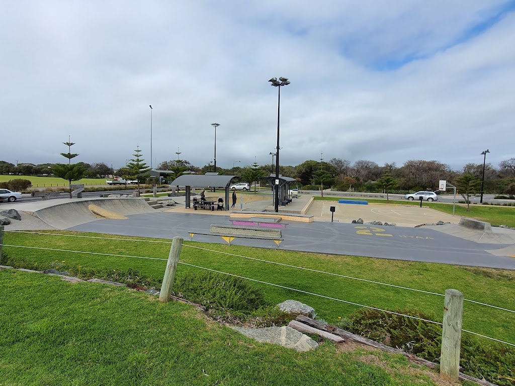 Busselton Skate Park | 1 Scout Rd, Busselton WA 6280, Australia | Phone: 0490 131 125