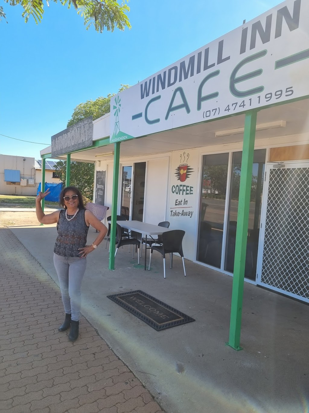 Windmill Inn cafe | cafe | 7 Gray St, Hughenden QLD 4821, Australia | 0747411995 OR +61 7 4741 1995