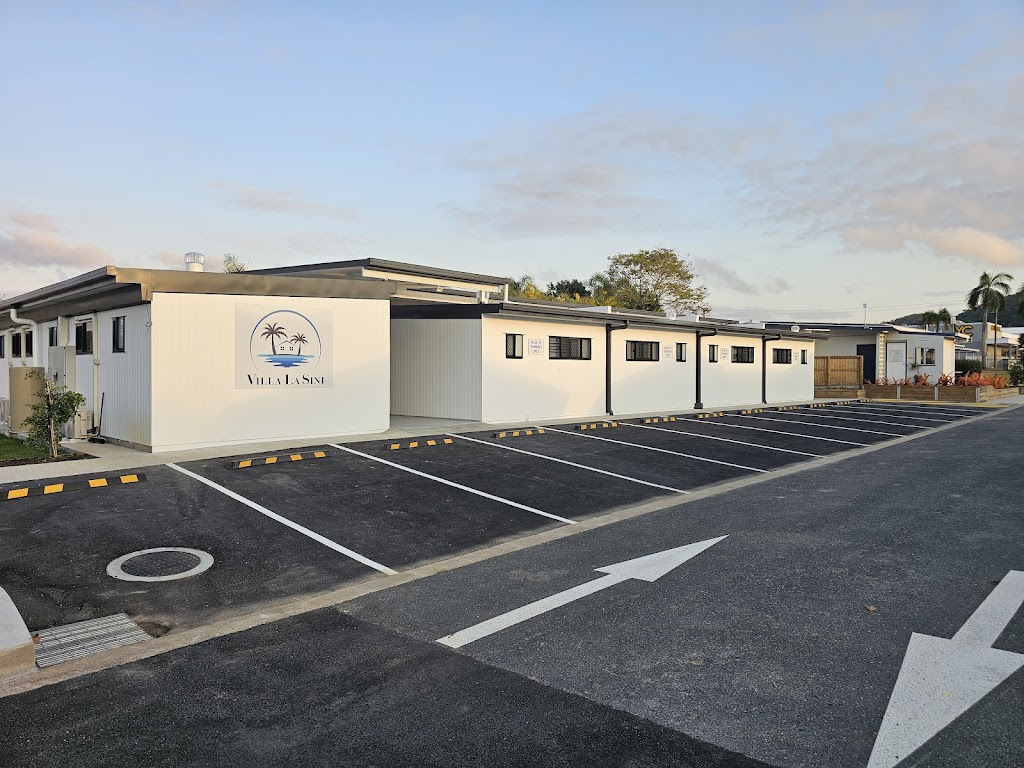 Villa La Sini | 68-70 Queen St, Yeppoon QLD 4703, Australia | Phone: (07) 4938 3099