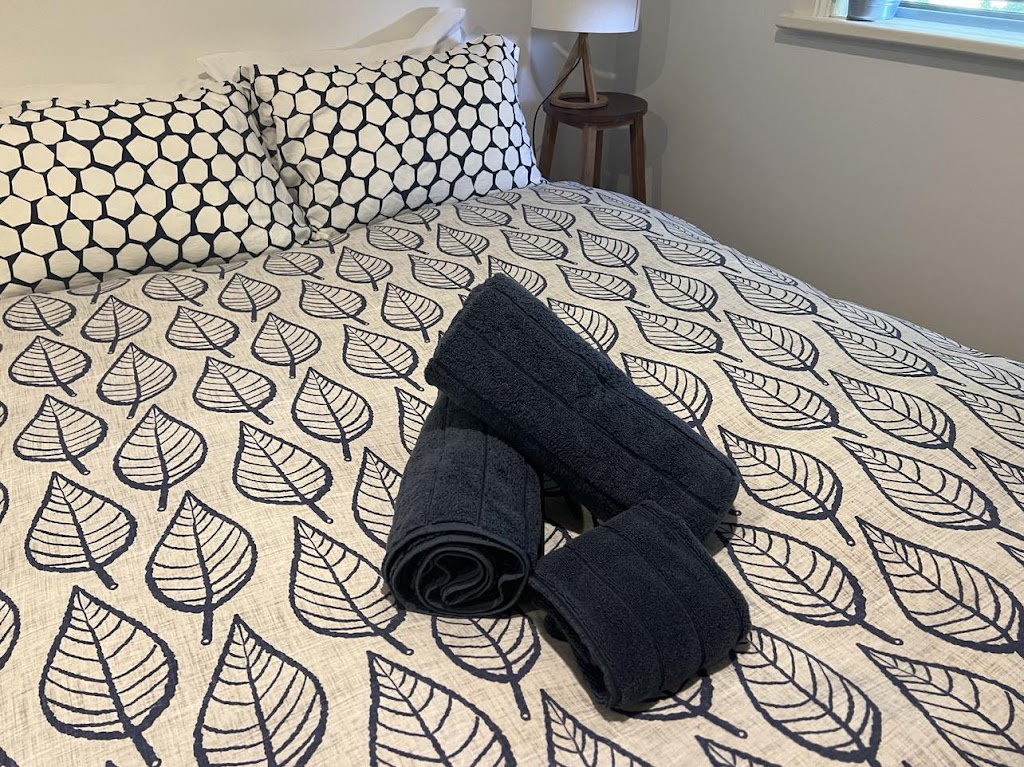 B & M SNOWY MOUNTAIN CLEANING SERVICES | NUGGETS CROSSING, 17 Townsend St, Jindabyne NSW 2627, Australia | Phone: 0458 514 133