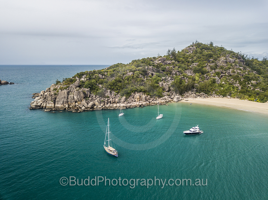 Budd Photography | 31 River Park Dr, Annandale QLD 4814, Australia | Phone: 0408 495 031