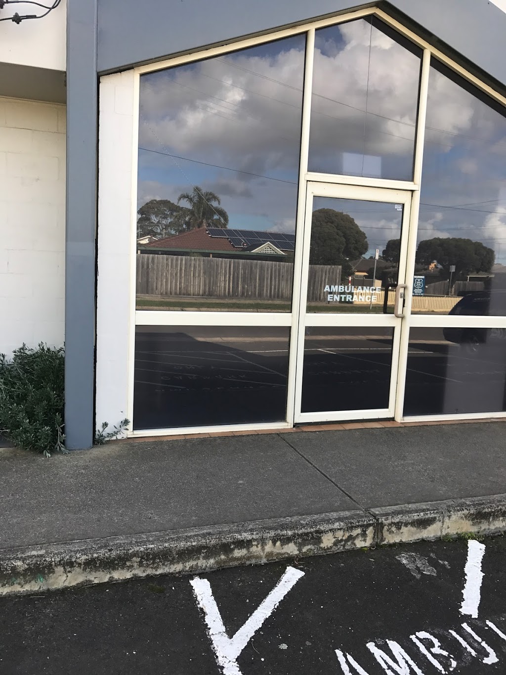 Complete Window Films | car repair | 57 Dundundra Dr, Clifton Springs VIC 3222, Australia | 0438648761 OR +61 438 648 761