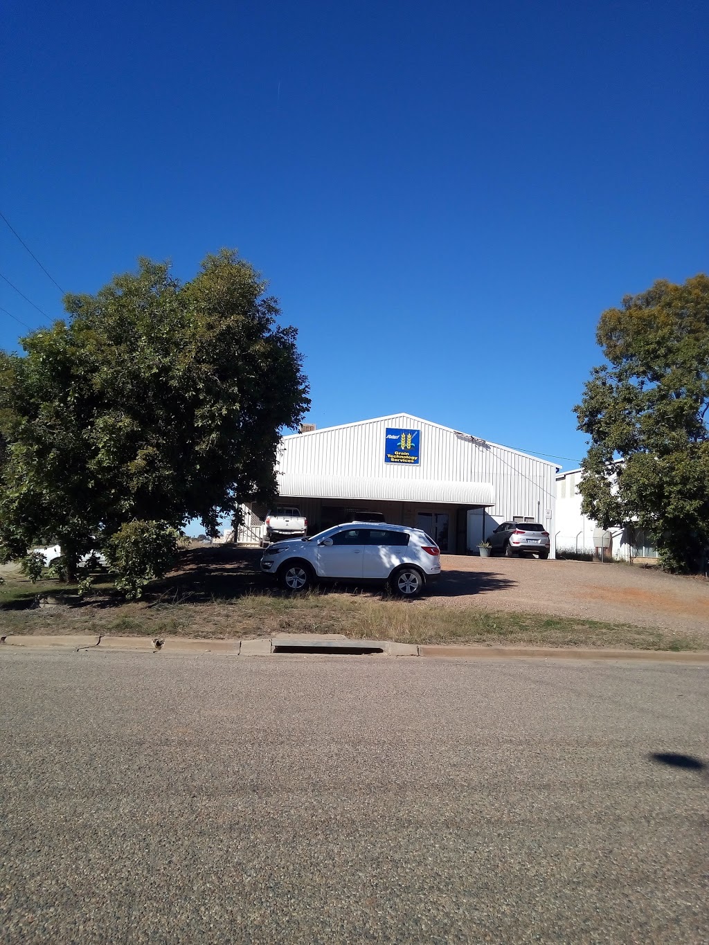 Futari Grain Technology Services | 34 Francis St, Narrabri NSW 2390, Australia | Phone: (02) 6792 4588