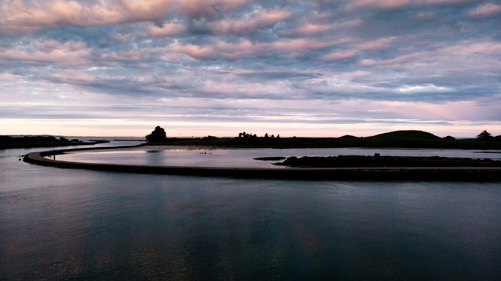 Car Park access to Griffiths Island | Ocean Dr, Port Fairy VIC 3284, Australia