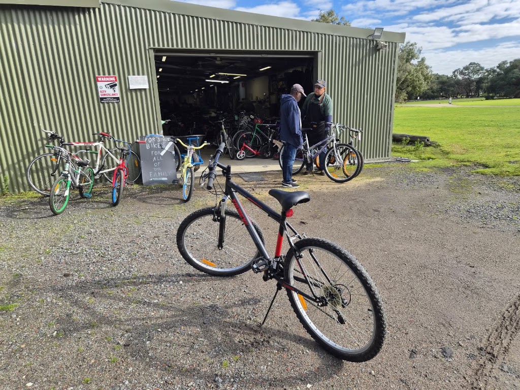 Dingley Village Mens Shed | Cypress Drive, Park, 470 Lower Dandenong Rd, Braeside VIC 3195, Australia | Phone: (03) 9551 5892