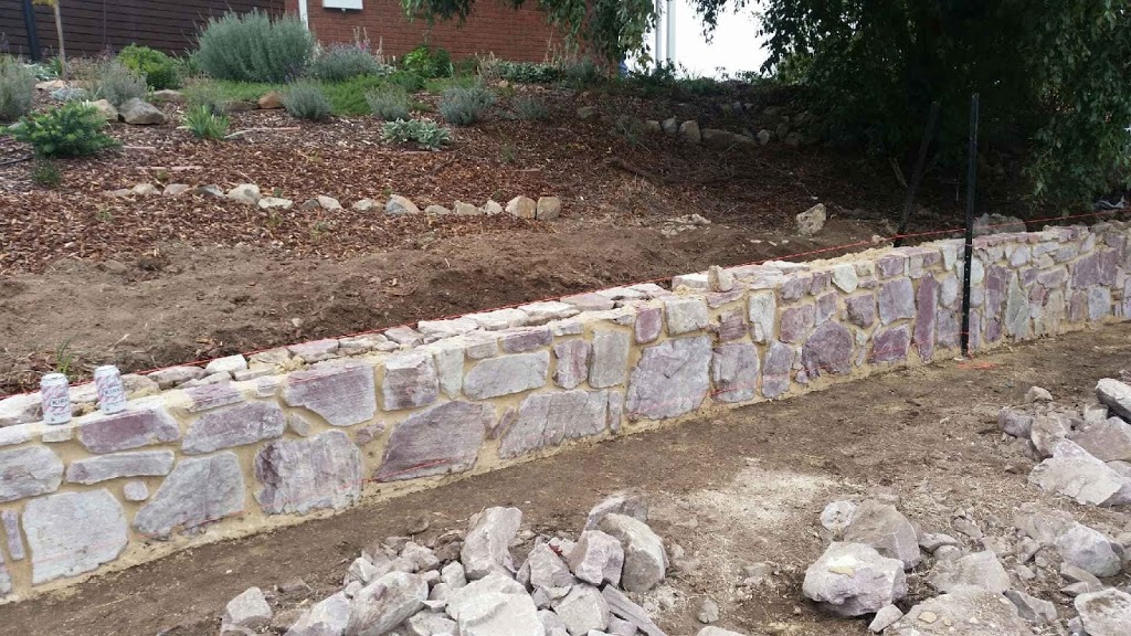 MW Stonework | 16 Lynch St, Hughes ACT 2605, Australia | Phone: 0415 561 980