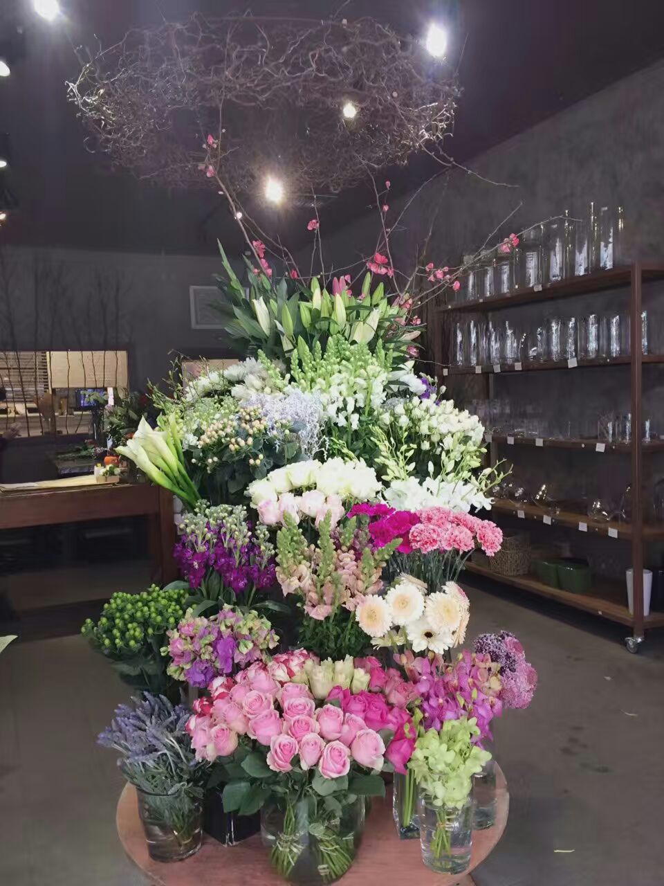 Eufloria | florist | 533 Riversdale Rd, Camberwell VIC 3124, Australia | 0398130047 OR +61 3 9813 0047