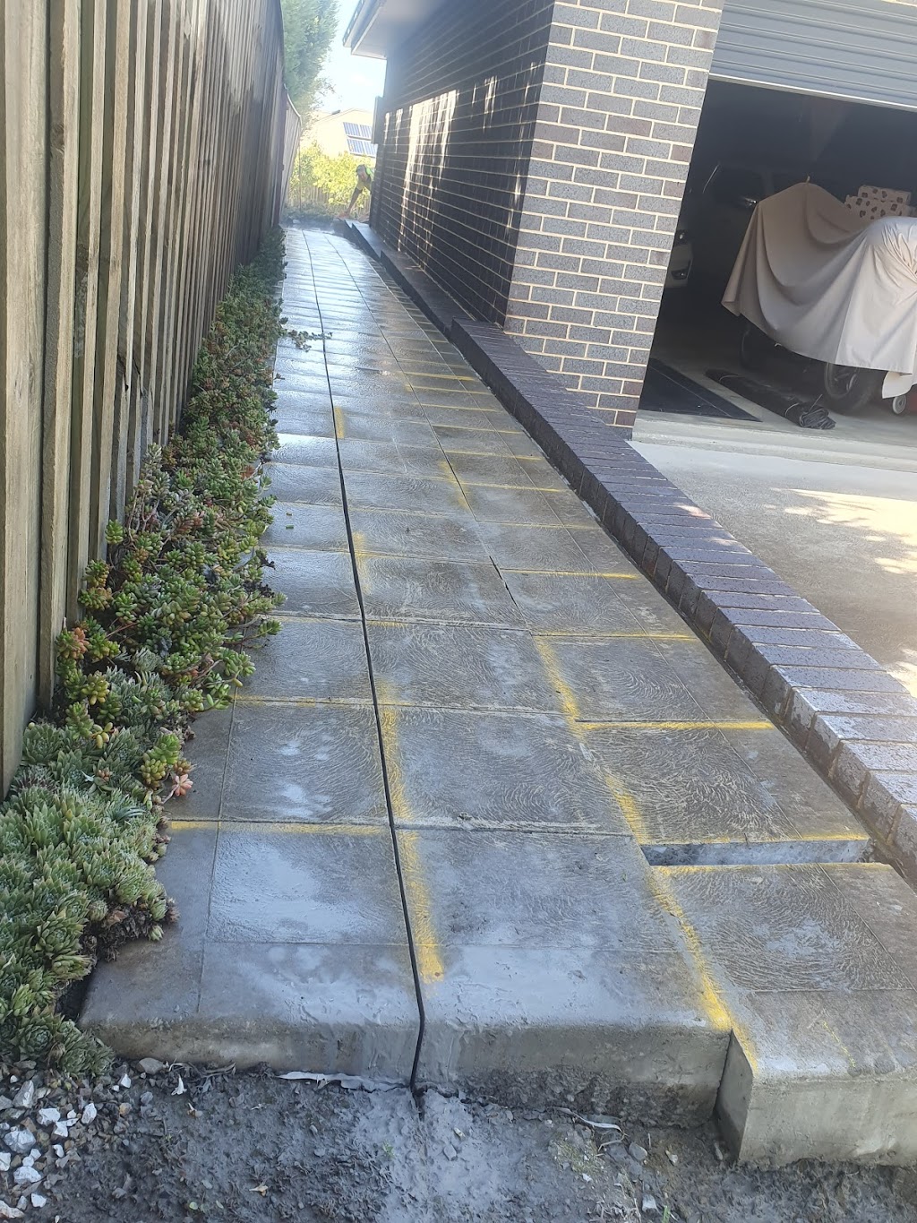 ozzie cut concrete cutting | general contractor | 82 George St, Marulan NSW 2579, Australia | 0432476470 OR +61 432 476 470