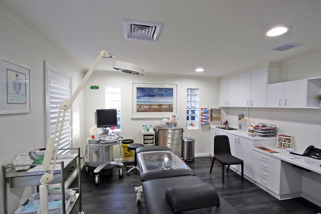 The DOC Clinic- Cosmetic Physician | hair care | 302 Heaths Rd, Hoppers Crossing VIC 3029, Australia | 0390216022 OR +61 3 9021 6022