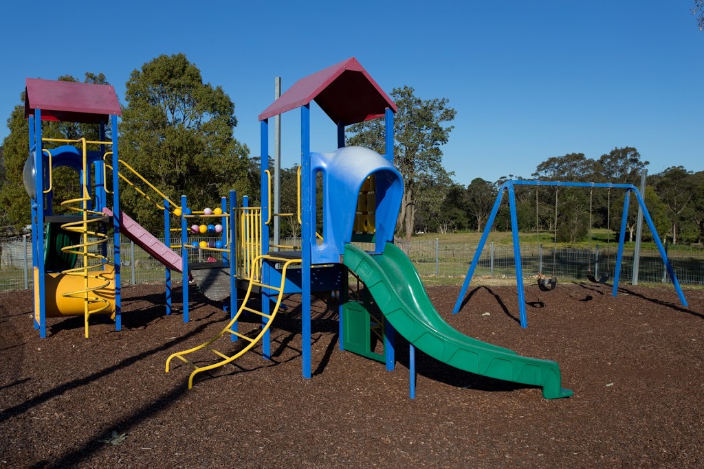 Community Hall Reserve Playground | 120 Wyee Rd, Wyee NSW 2259, Australia | Phone: (02) 4921 0333