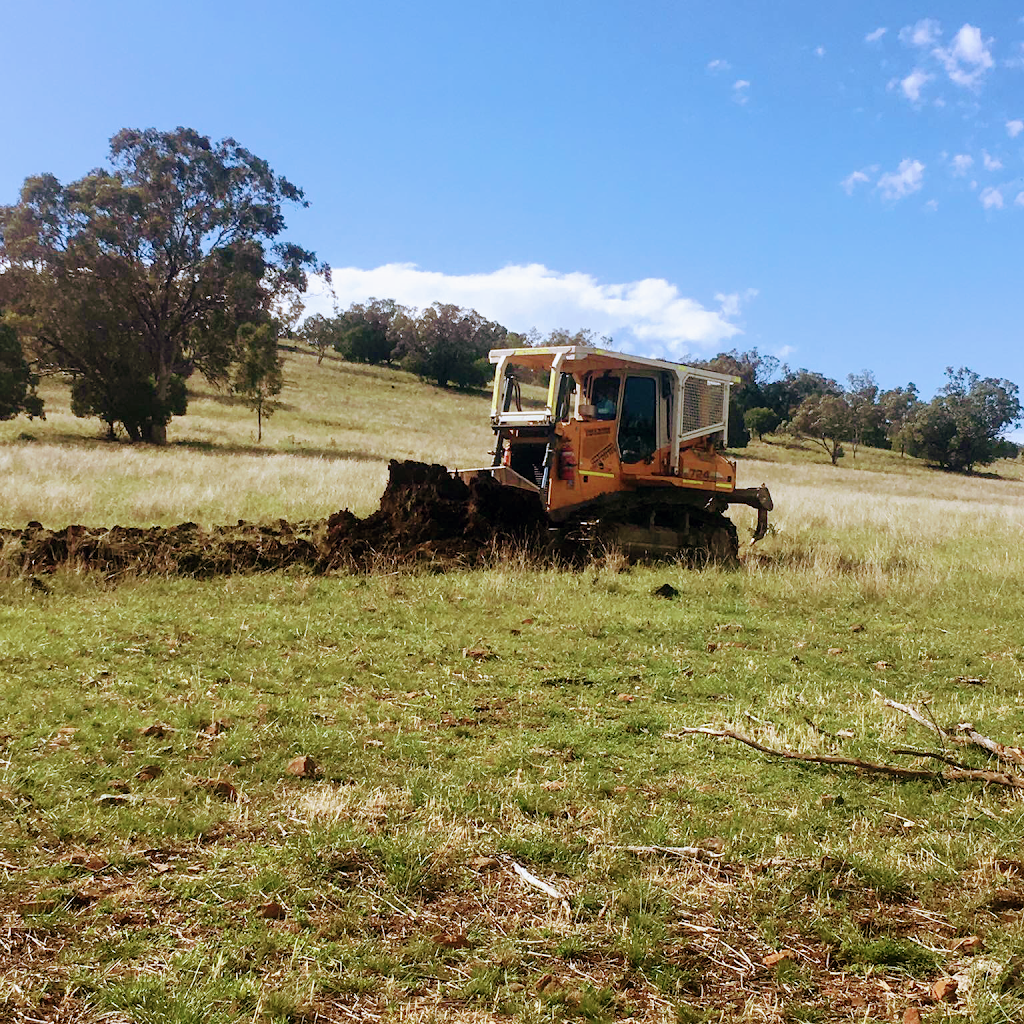 AMB Earth Works & Plant Hire | 37 Panorama Rd, Tamworth NSW 2340, Australia | Phone: 0413 633 787