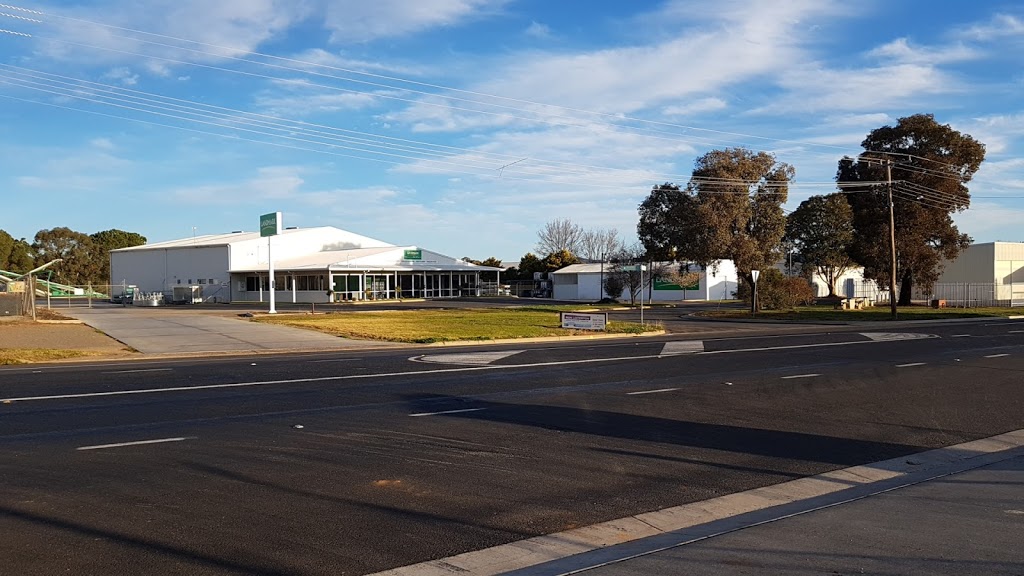 Landmark | 9/15-23 Barnes St, Cootamundra NSW 2590, Australia | Phone: (02) 6942 2122