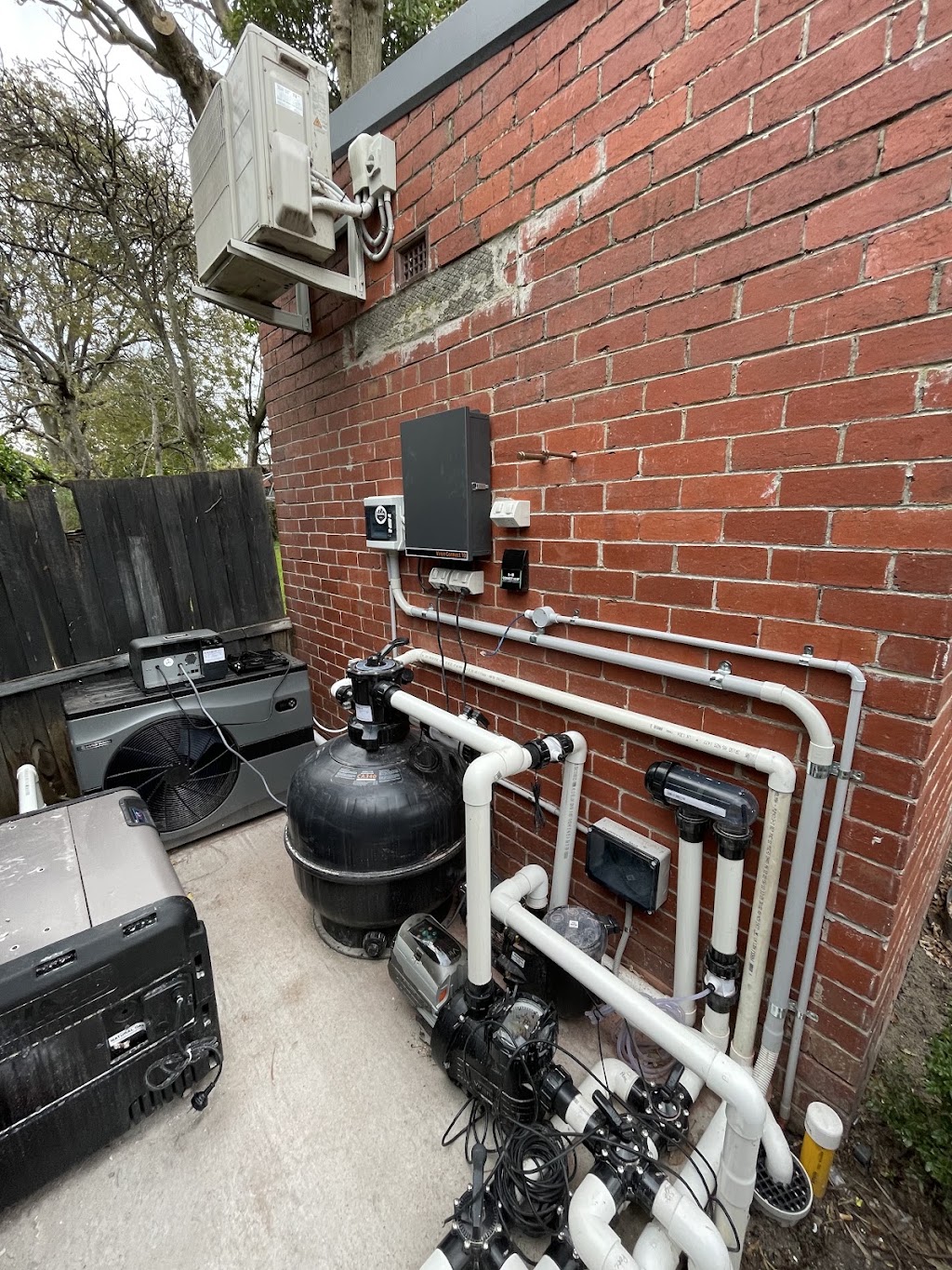 Blackhill Electrical | 5 Caroline St, Selby VIC 3159, Australia | Phone: 0433 502 394