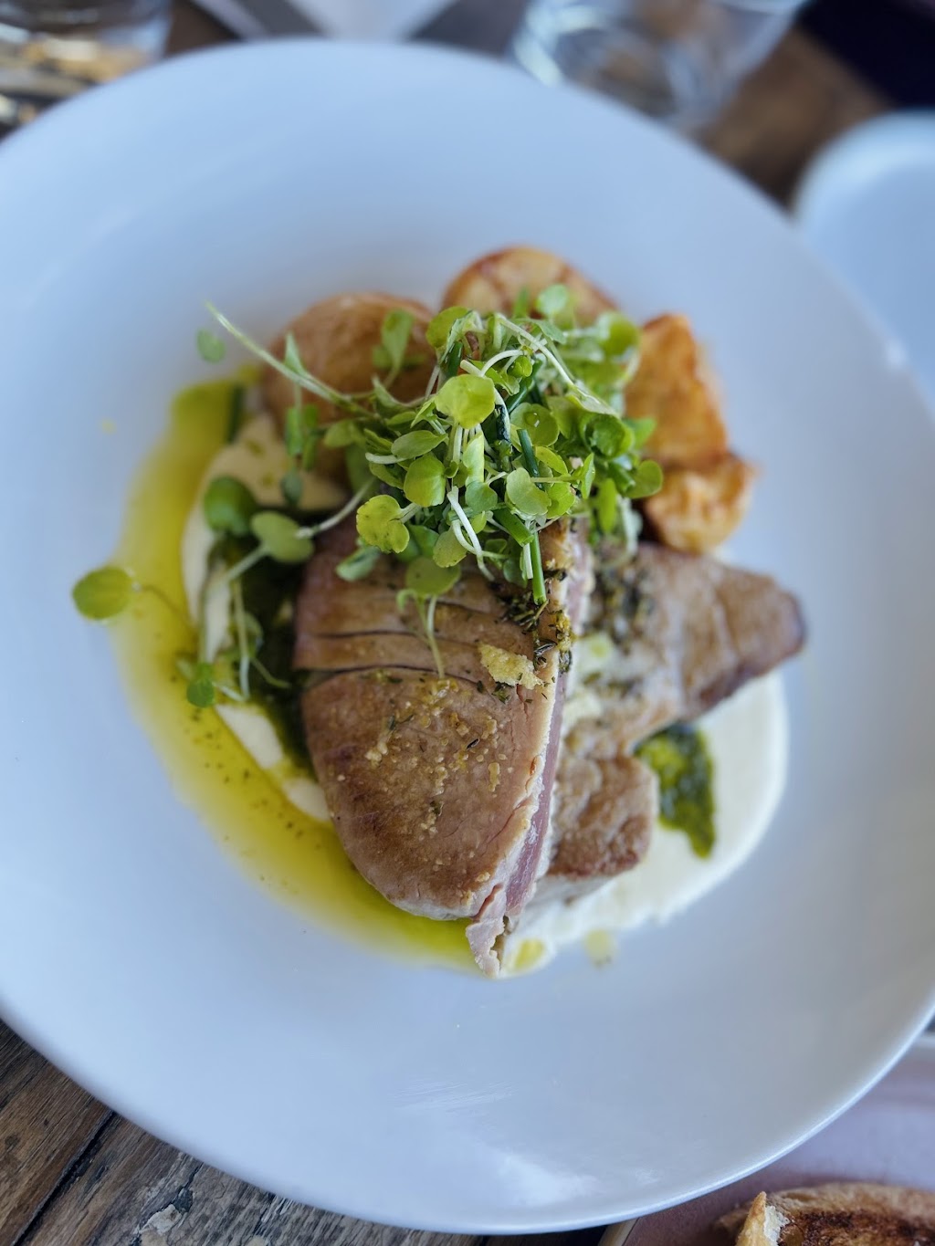 Six Beaches Fish Grill and Bar | 29 Mooloomba Rd, Point Lookout QLD 4183, Australia | Phone: (07) 3471 6003