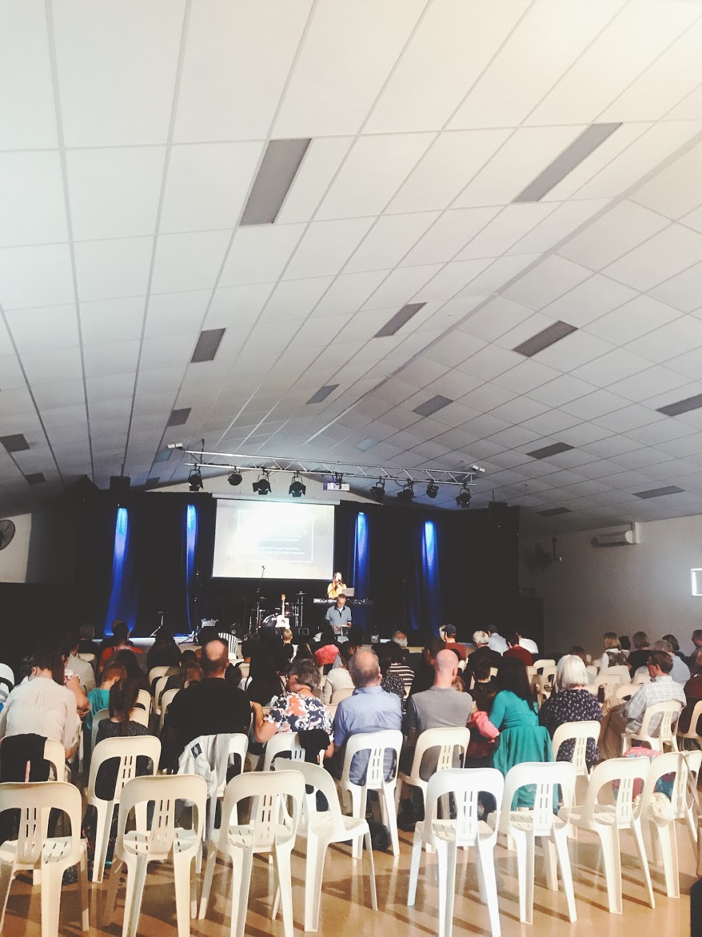 New Life Church | church | 110 Rockingham Rd, Hamilton Hill WA 6163, Australia | 0893365333 OR +61 8 9336 5333