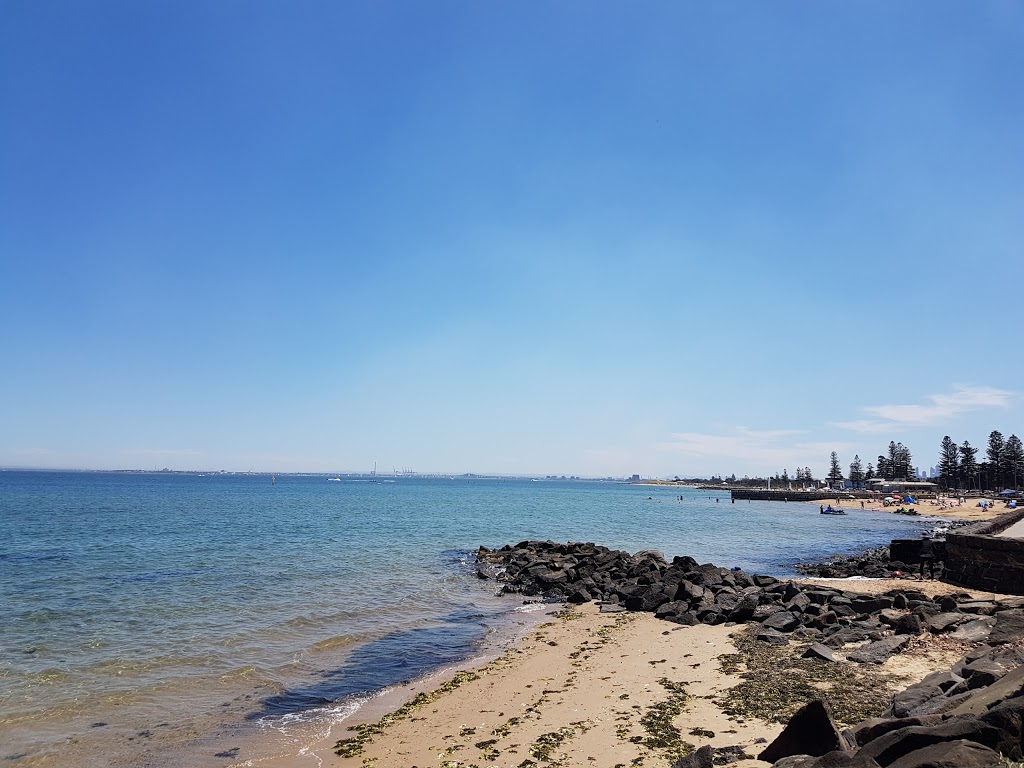 Foreshore Trail | park | Head St, Brighton VIC 3186, Australia