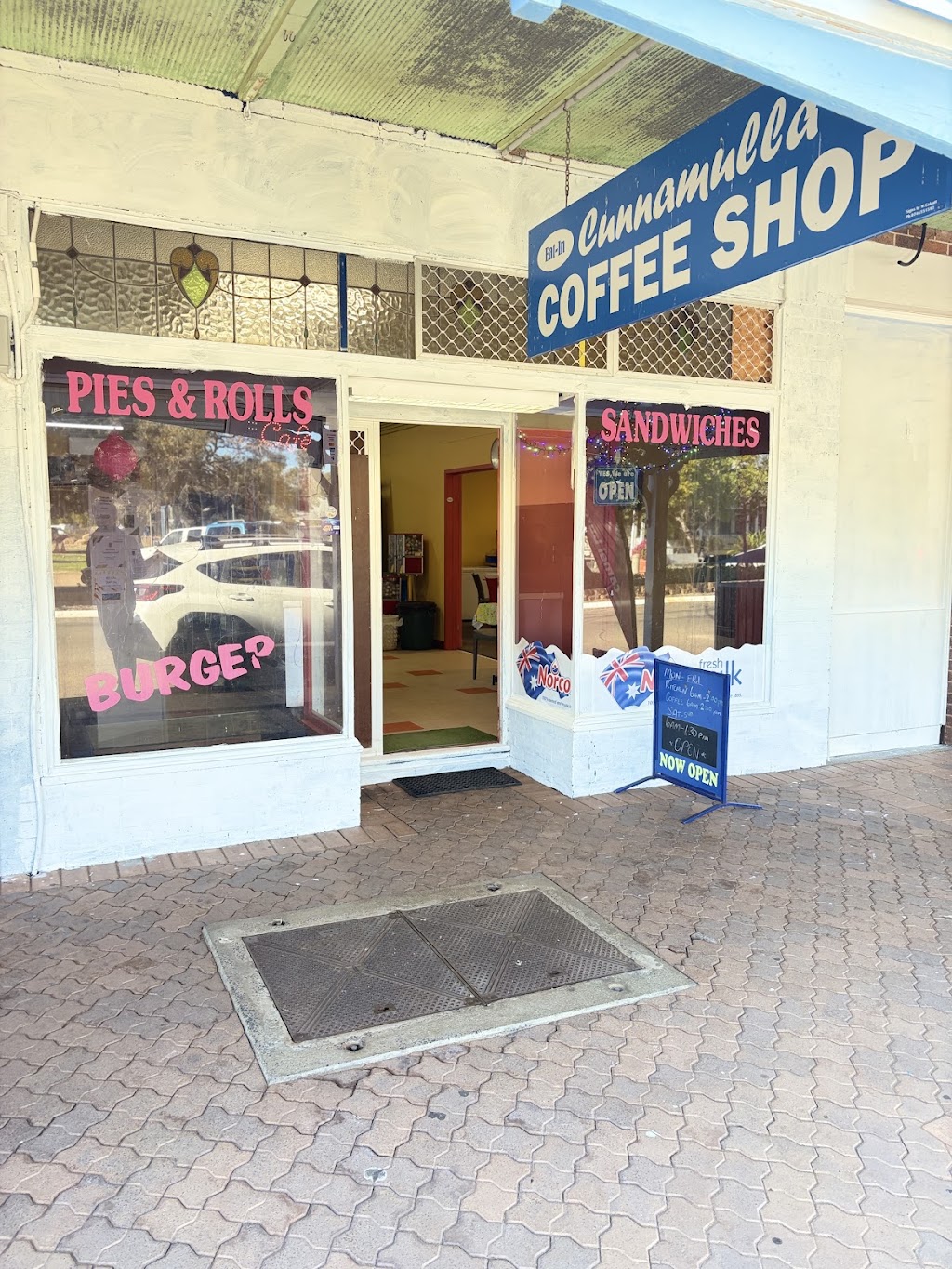 Cunnamulla Coffee Shop | 22 Stockyard St, Cunnamulla QLD 4490, Australia | Phone: (07) 4655 2662