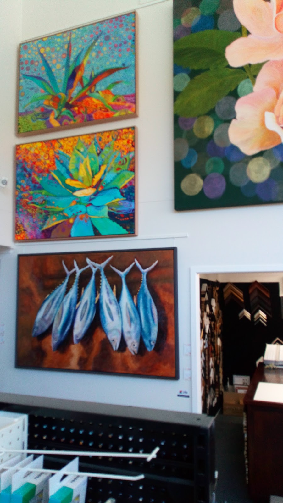 Willowgrove Gallery | Located within, Highly Strung Picture Framing & Art Supplies, Unit 9A/100 Rene St, Noosaville QLD 4566, Australia | Phone: (07) 5442 4543