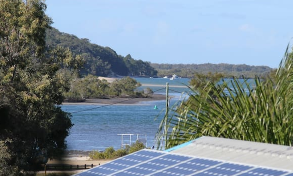 The Butterfly Lodge- Sandy Beach, Russell Island | lodging | 33 Headland Cct, Russell Island QLD 4184, Australia