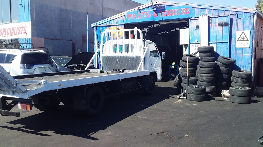 Techno auto&towing(wrecker) | 32 Fordson Rd, Campbellfield VIC 3061, Australia | Phone: 0420 441 352