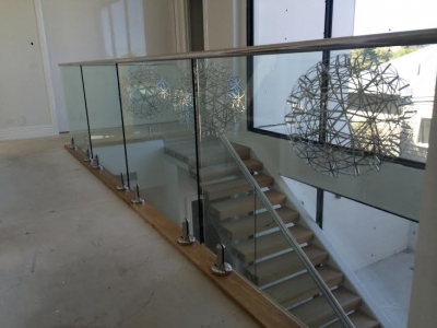 Scm Frameless Showers Screen Melbourne | 15 Jolimont Pl, Dingley Village VIC 3172, Australia | Phone: 0413 050 289