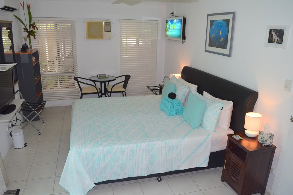 South Pacific BnB Clifton Beach | 18 Gibson Cl, Clifton Beach QLD 4879, Australia | Phone: (07) 4059 0381