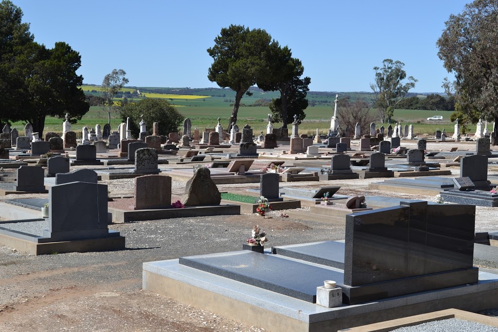 Langhorne Creel Cemetery | cemetery | Langhorne Creek SA 5255, Australia