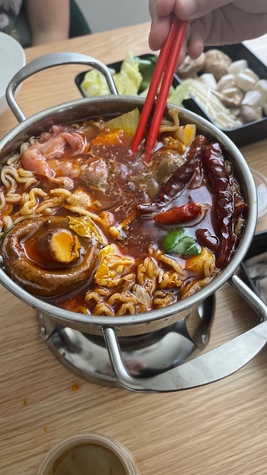 Little Hotpot Heroes | meal delivery | 13 Colman Rd, Warranwood VIC 3134, Australia | 0426603424 OR +61 426 603 424
