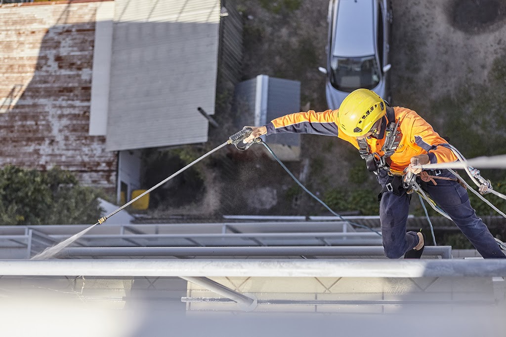 Alltech Industrial Abseilers | 7/34 Technology Dr, Warana QLD 4575, Australia | Phone: 1300 786 583