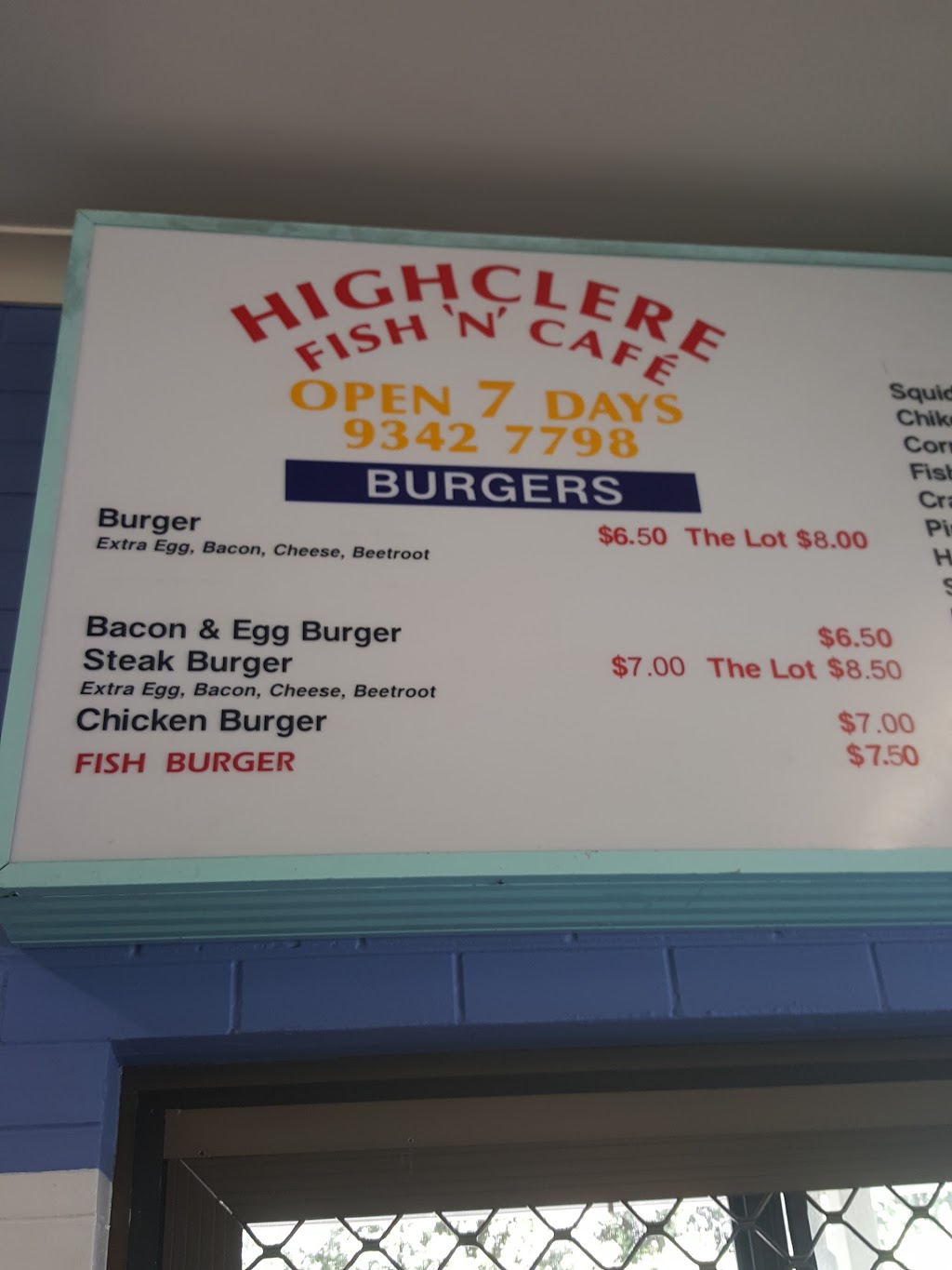 Highclere Fish N Cafe | restaurant | 50 Highclere Blvd, Marangaroo WA 6064, Australia | 0893427798 OR +61 8 9342 7798