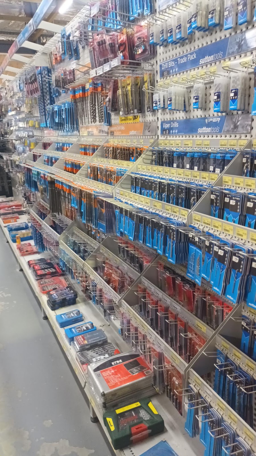 Eaton’s Mitre 10 Singleton | 1 Kelso St, Singleton NSW 2330, Australia | Phone: (02) 6572 5600