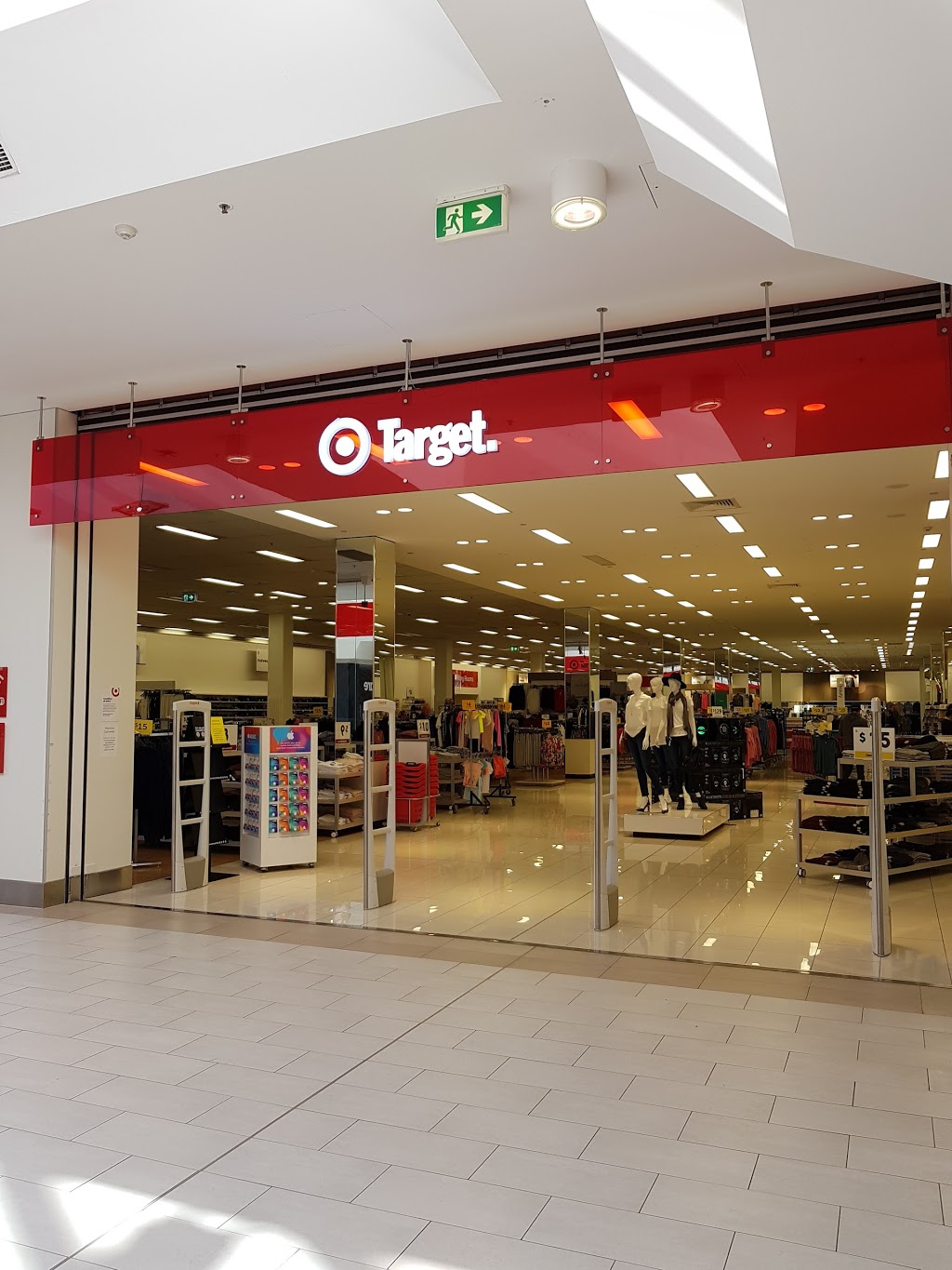 Target | department store | Cowper St, Warrawong NSW 2502, Australia | 0242231300 OR +61 2 4223 1300