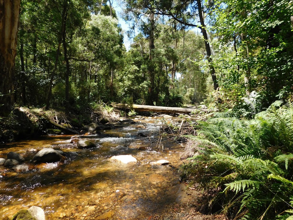 Mirimbah park and playground | park | Unnamed Road, Mirimbah VIC 3722, Australia