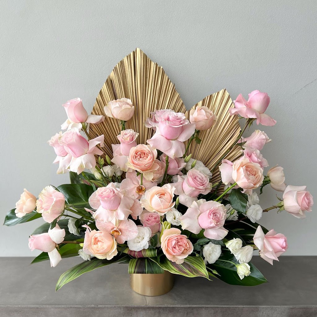 Flower & Co Boutique | Polding St, Smithfield NSW 2164, Australia | Phone: (02) 8730 8402